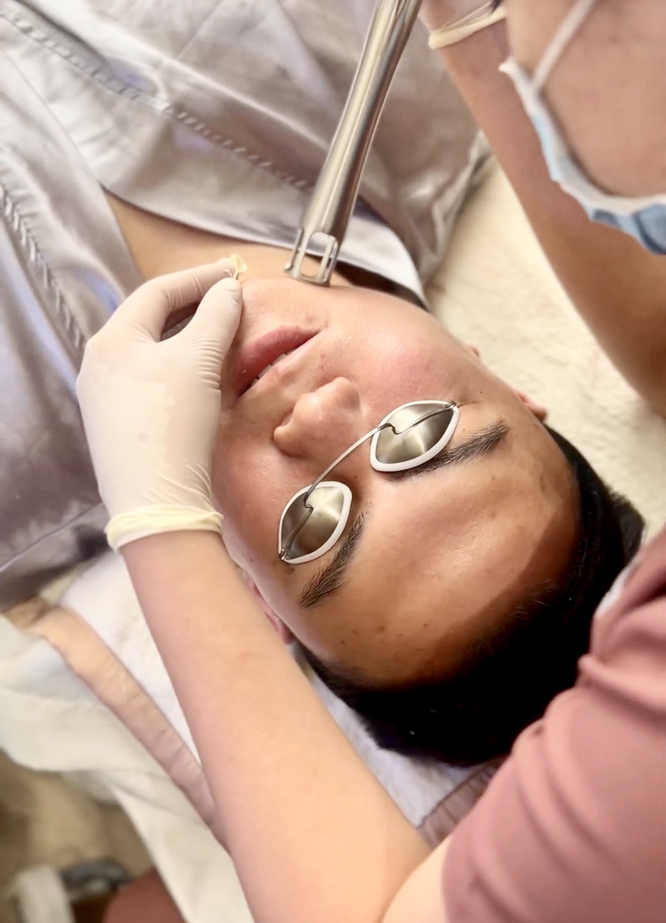 UltraClear: 3D Miracle Clear & Lift Laser
